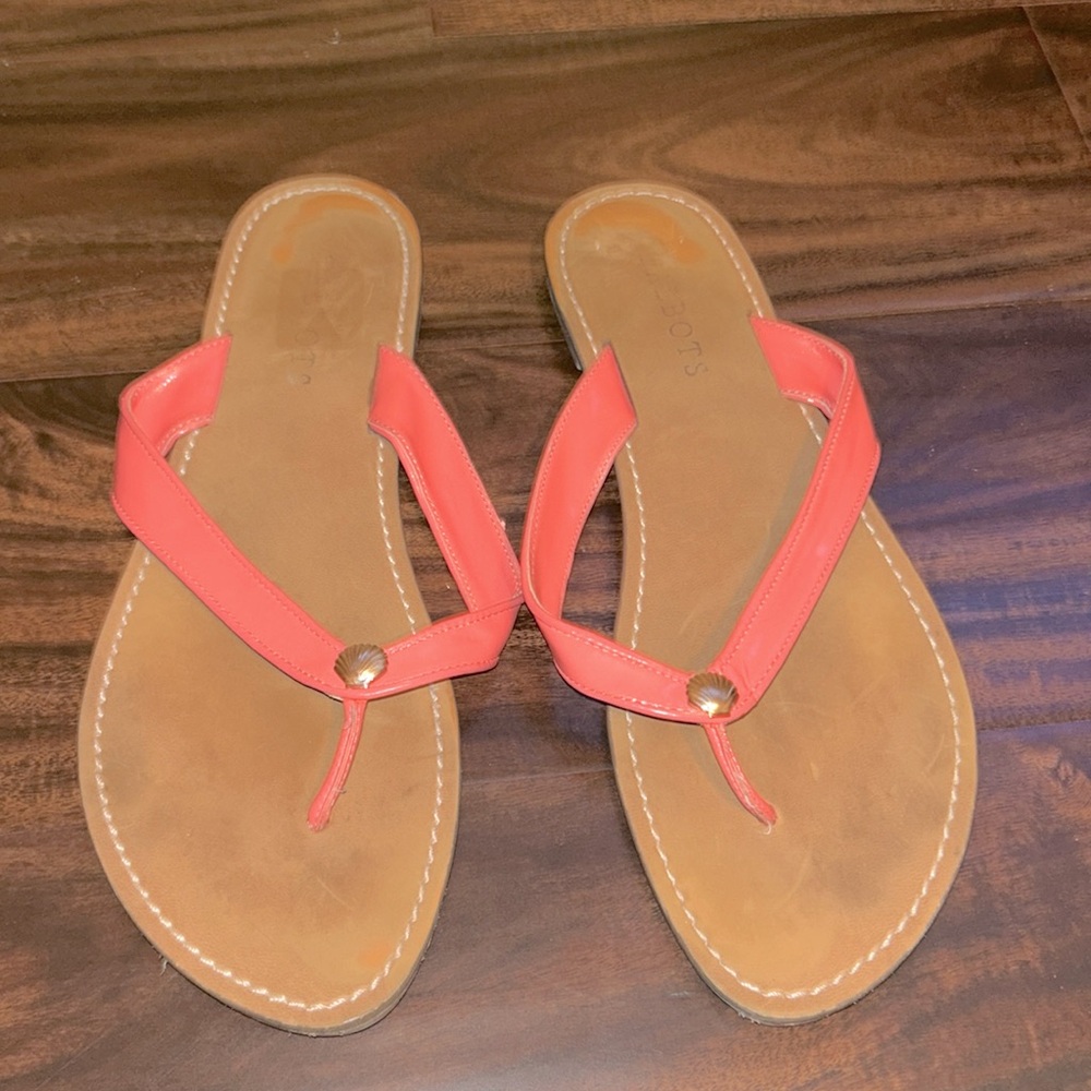 Talbot pink flip flops